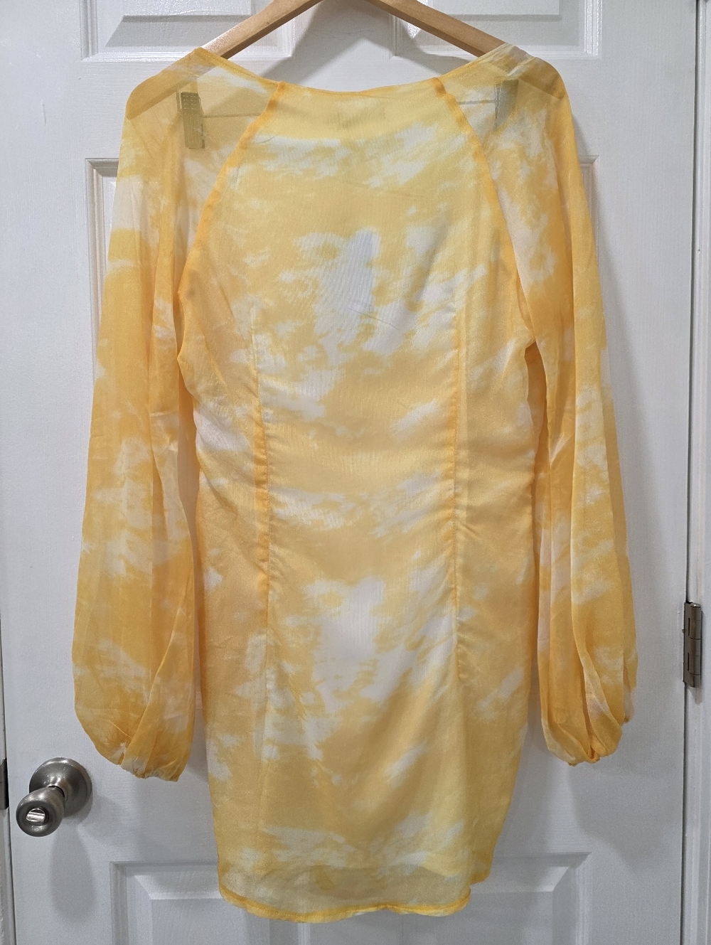 PrettyLittle Thing Chartreuse Tie Dye Chiffon Long Sleeve Bodycon Dress Size 6 - Picture 11 of 16